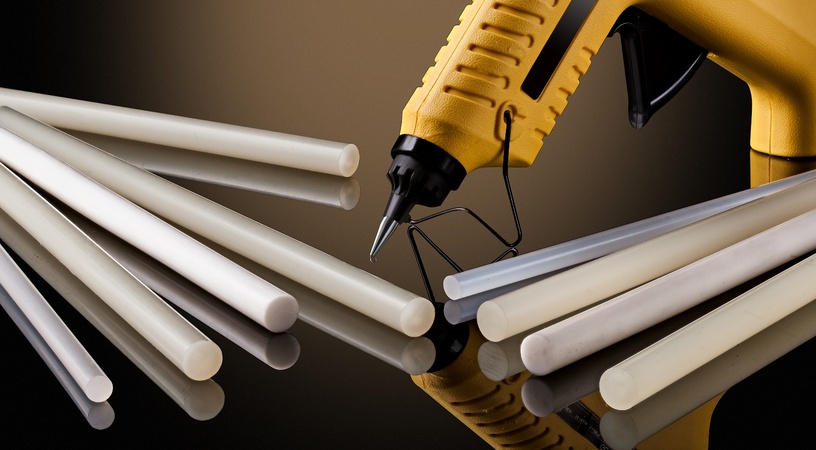 Glue Sticks: Types, Applications, and Selection Tips