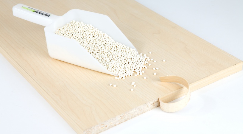 Який клей обрати для крайки?