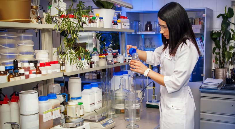 Разработка клея на водной основе