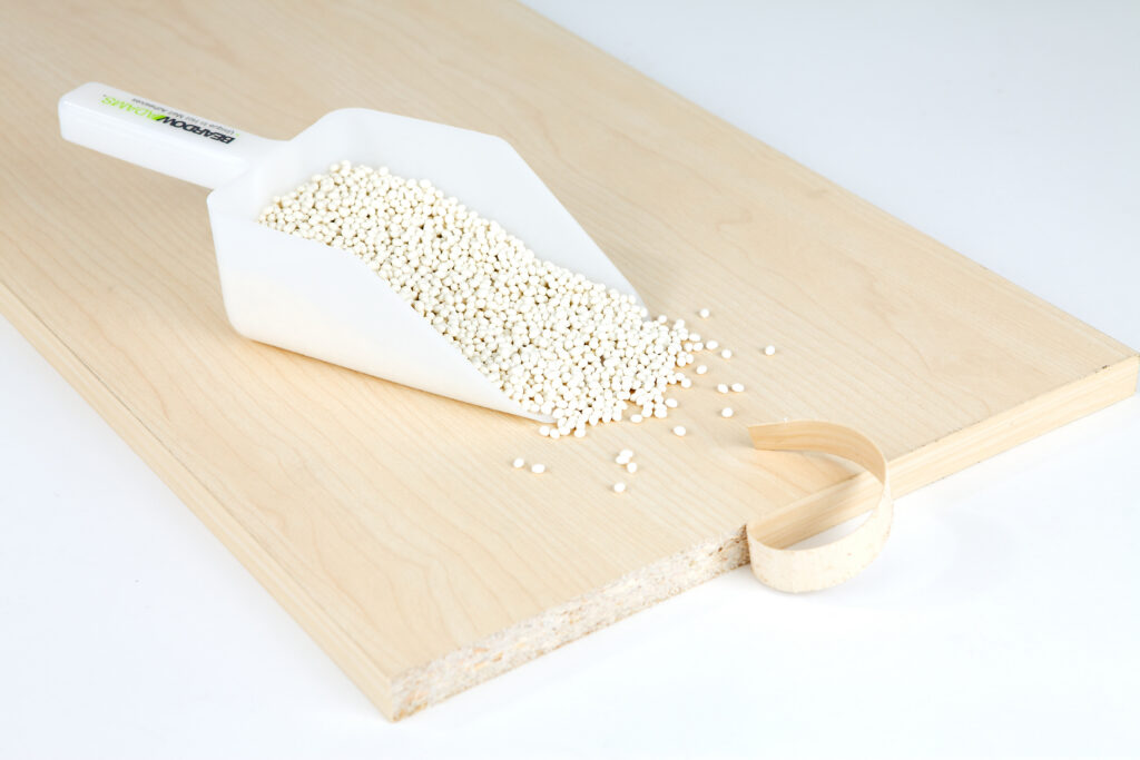 Який клей обрати для крайки?