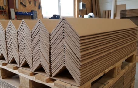 ​Клей для <br>захисних кутників та стільників